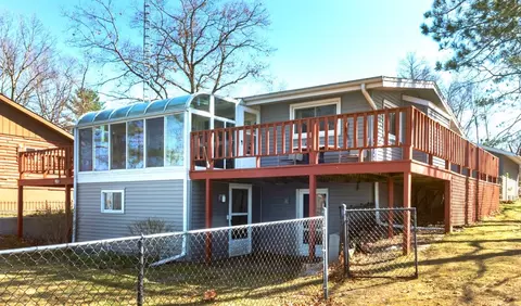 n2761 Lakeshore Drive, Montello, WI 53949