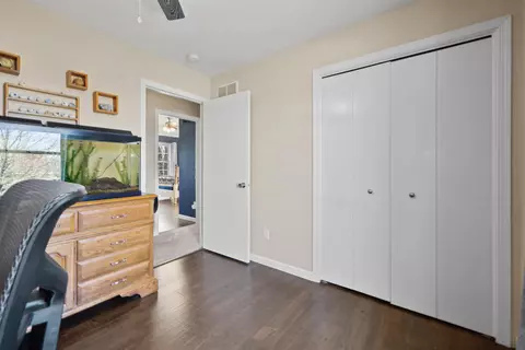 Bedroom - w5426 White Clover Circle, Appleton, WI 54915 photo 5 of 7