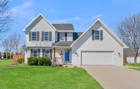 w5426 White Clover Circle, Appleton, WI 54915