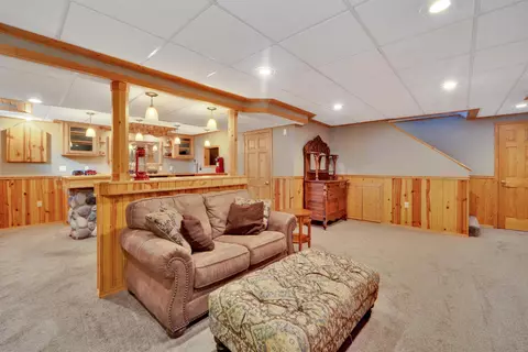 Living - w5426 White Clover Circle, Appleton, WI 54915 photo 6 of 6