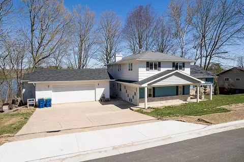510 W Ramsdell St, Marion, WI 54950