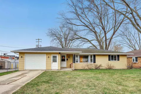 2681 Libal St, Green Bay, WI 54301