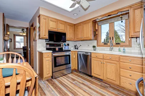 Kitchen - 2520 Kesting Ct, Appleton, WI 54911 photo 1 of 2