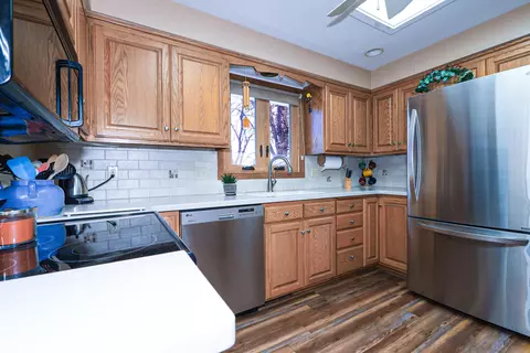 Kitchen - 2520 Kesting Ct, Appleton, WI 54911 photo 2 of 2