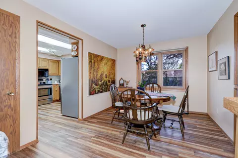 Dining - 2520 Kesting Ct, Appleton, WI 54911 photo 1 of 2