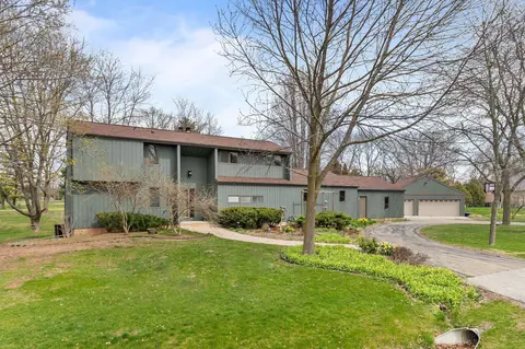 3142 Westfield Rdg, Neenah, WI 54956