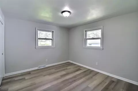 1619 Telulah Ave, Appleton, WI 54915 photo 9