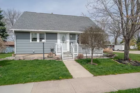 1502 Rush Ave, Oshkosh, WI 54902