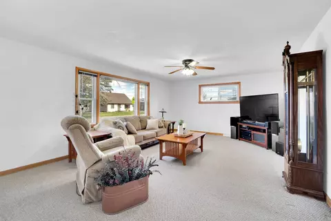 731 E Murray Ave, Appleton, WI 54915 photo 3