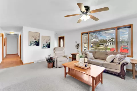 731 E Murray Ave, Appleton, WI 54915 photo 4