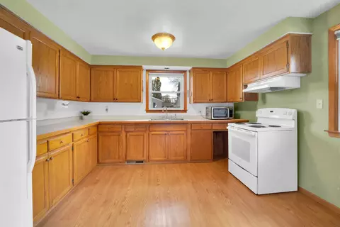 731 E Murray Ave, Appleton, WI 54915 photo 9