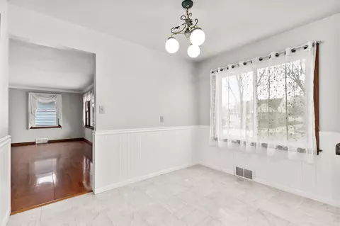 1218 W Glendale Ave, Appleton, WI 54914 photo 9