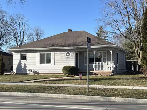 1218 W Glendale Ave, Appleton, WI 54914 photo 2