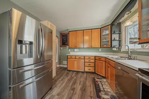 2402 N Mason St, Appleton, WI 54914 photo 8