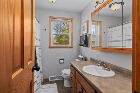 900 S Walden Ave, Appleton, WI 54915 photo 18