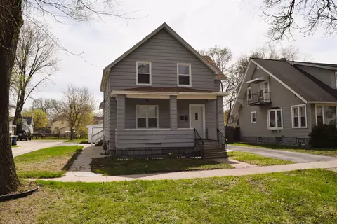 815 Elmore St, Green Bay, WI 54303