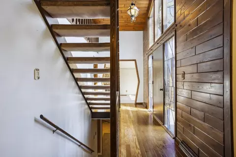 Entry Way - 2811 S Carpenter St, Appleton, WI 54915 photo 1 of 2