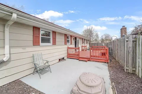 Exterior - 2611 E Bona Ave, Appleton, WI 54915 photo 6 of 10
