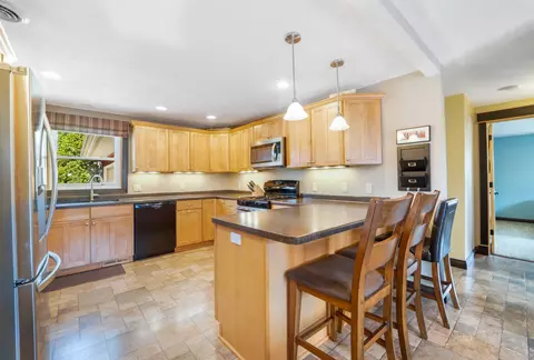 Kitchen - 2611 E Bona Ave, Appleton, WI 54915 photo 1 of 4