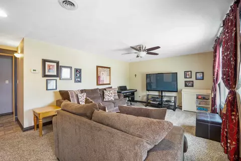 Living - 2611 E Bona Ave, Appleton, WI 54915 photo 1 of 6