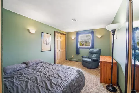 Bedroom - 2611 E Bona Ave, Appleton, WI 54915 photo 5 of 9