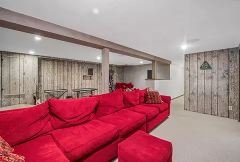 Living - 2611 E Bona Ave, Appleton, WI 54915 photo 6 of 6
