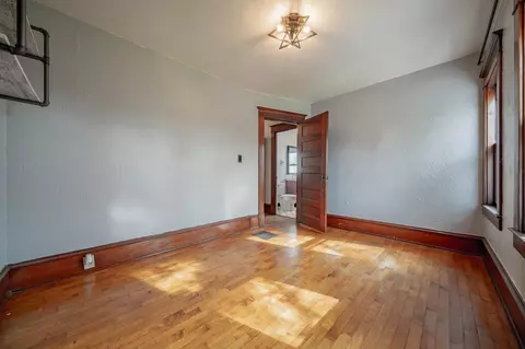Entry Way - 1319 N Oneida St, Appleton, WI 54911 photo 2 of 2