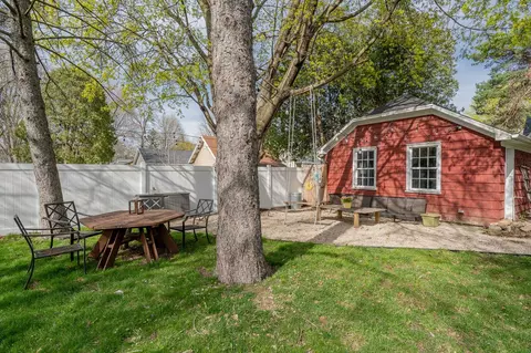 Exterior - 1319 N Oneida St, Appleton, WI 54911 photo 6 of 13