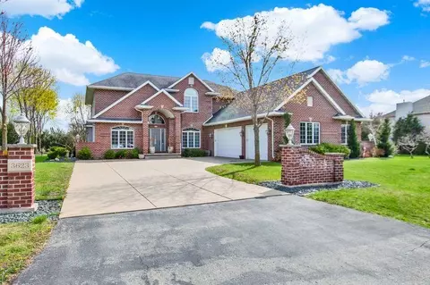 3623 Hickory Ridge Rd, Oshkosh, WI 54904