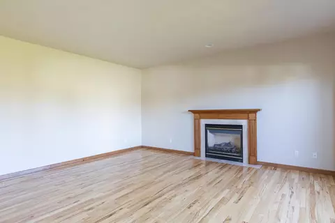 Living - 2520 E Corridor Dr, Appleton, WI 54913 photo 1 of 1