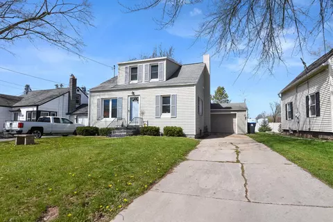 126 E Pine St, Denmark, WI 54208 photo 2