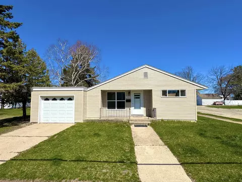 1400 23rd Ave, Menominee, MI 49858