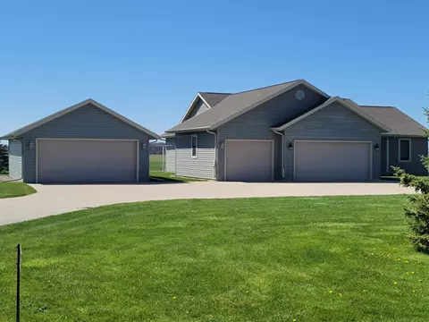 n8626 Van Dyne Road, Van Dyne, WI 54979