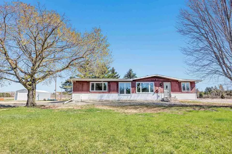 9362 Morgan Marsh Rd, Oconto Falls, WI 54154