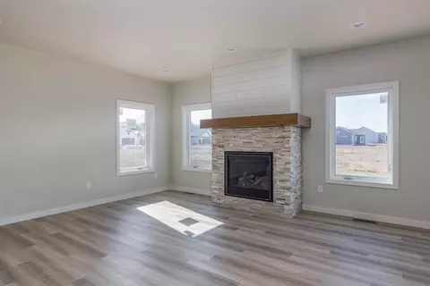 Living - W5541 Tonys Way, Appleton, WI 54915 photo 4 of 4