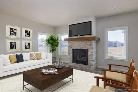 Living - W5541 Tonys Way, Appleton, WI 54915 photo 3 of 4