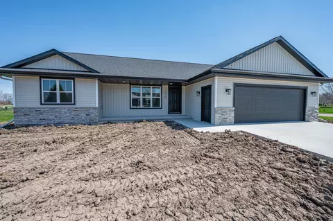 210 Friendship Way, Hilbert, WI 54129