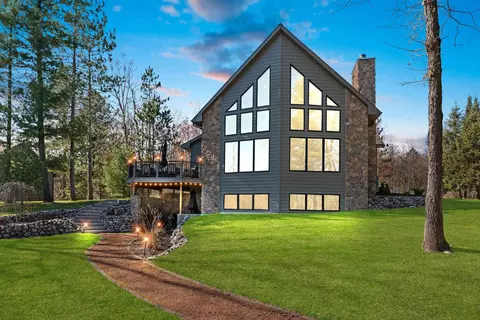 w1396 Red Cloud Trail, Keshena, WI 54135