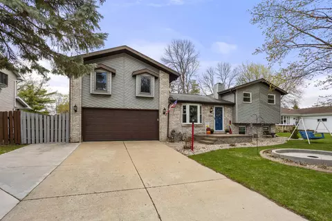 1416 S Rebecca Ln, Appleton, WI 54915