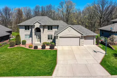 2633 Teresa Dr, Green Bay, WI 54311