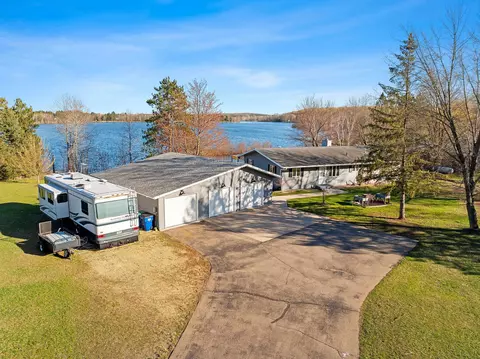 w10877 Upper Red Lake Road, Gresham, WI 54128