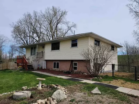 167 County Road Cb, Neenah, WI 54956