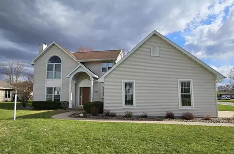 2150 Kensington Ln, Green Bay, WI 54311