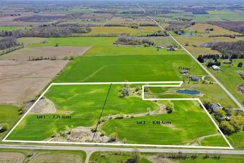 blake road, Greenleaf, WI 54126