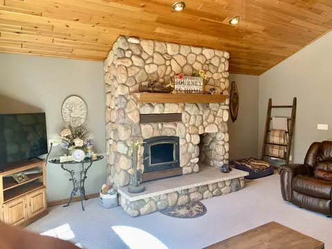5882 Rustling Pine Ct, Abrams, WI 54101 photo 35