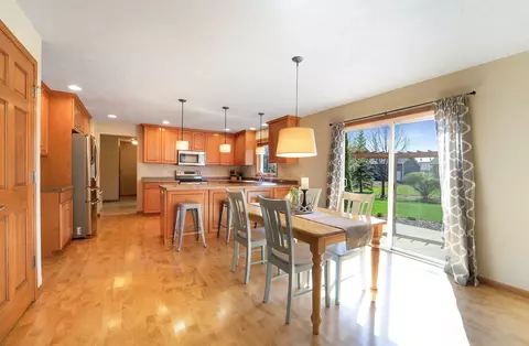 4511 N Watershed Way, Appleton, WI 54913 photo 9