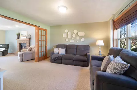4511 N Watershed Way, Appleton, WI 54913 photo 5