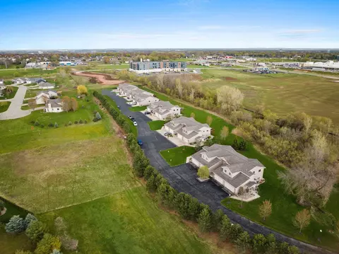 View/Area - 1062 W Willis Way, Appleton, WI 54913 photo 5 of 11