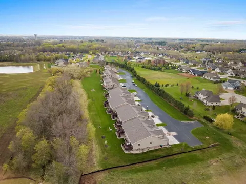 View/Area - 1062 W Willis Way, Appleton, WI 54913 photo 8 of 11