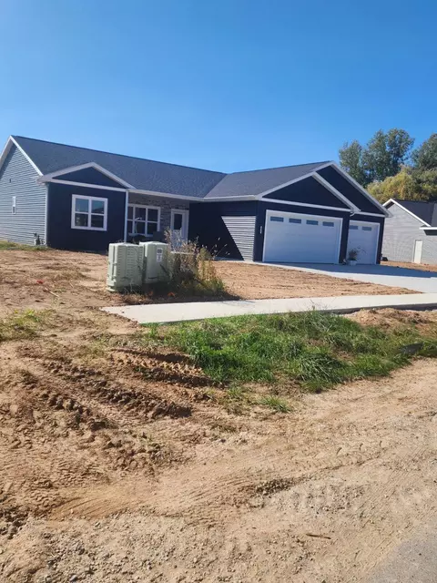 Schmidt Road, Freedom, WI 54913